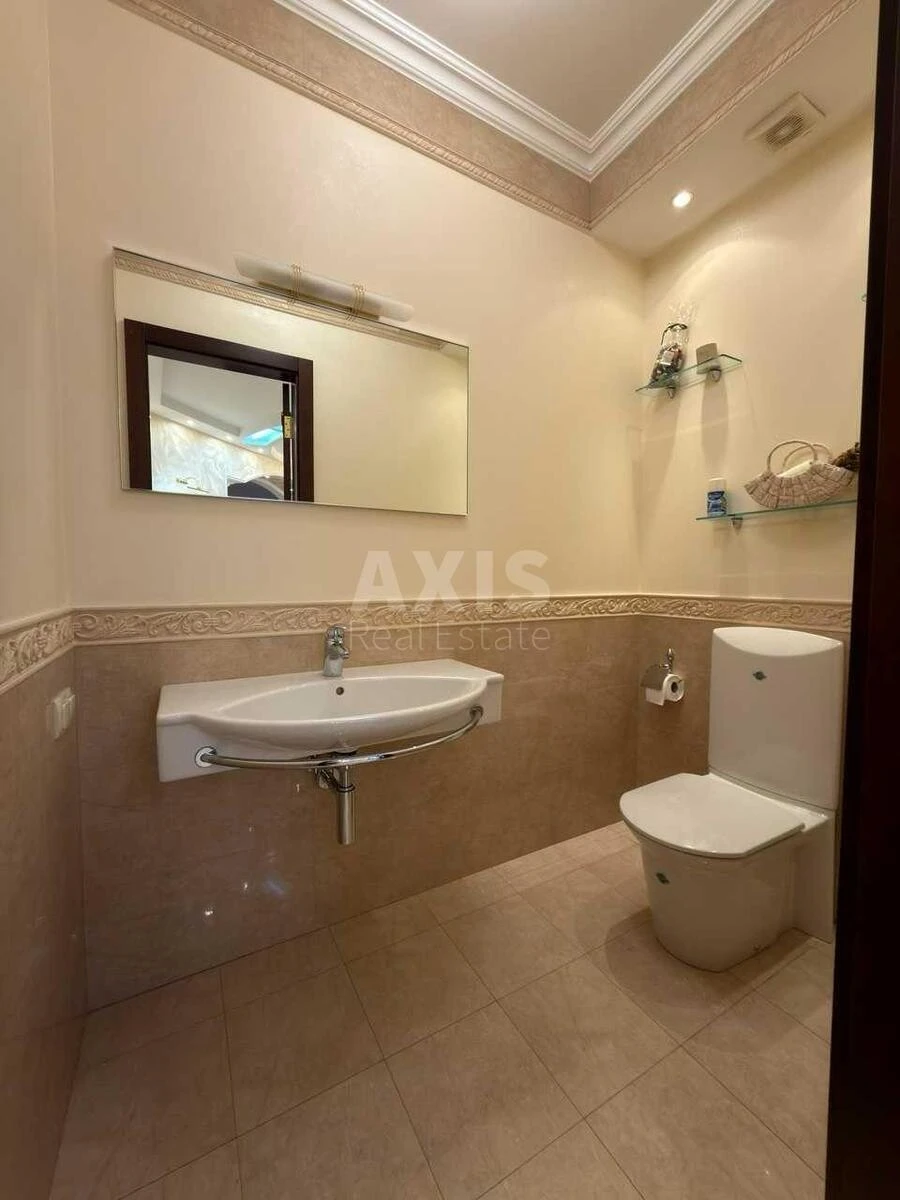 4k apartment vul. Irynyns'ka 5/246722410