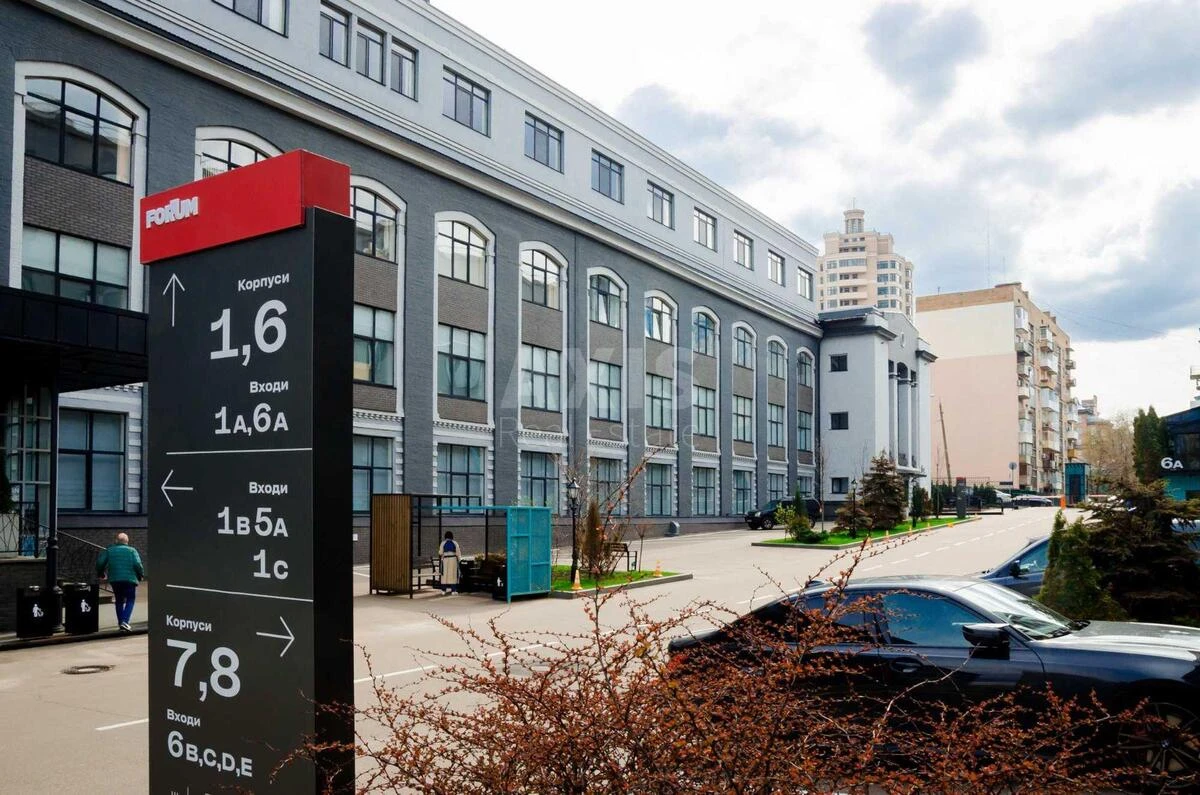 Office vul. Pymonenka Mykoly 13, 306m26567116