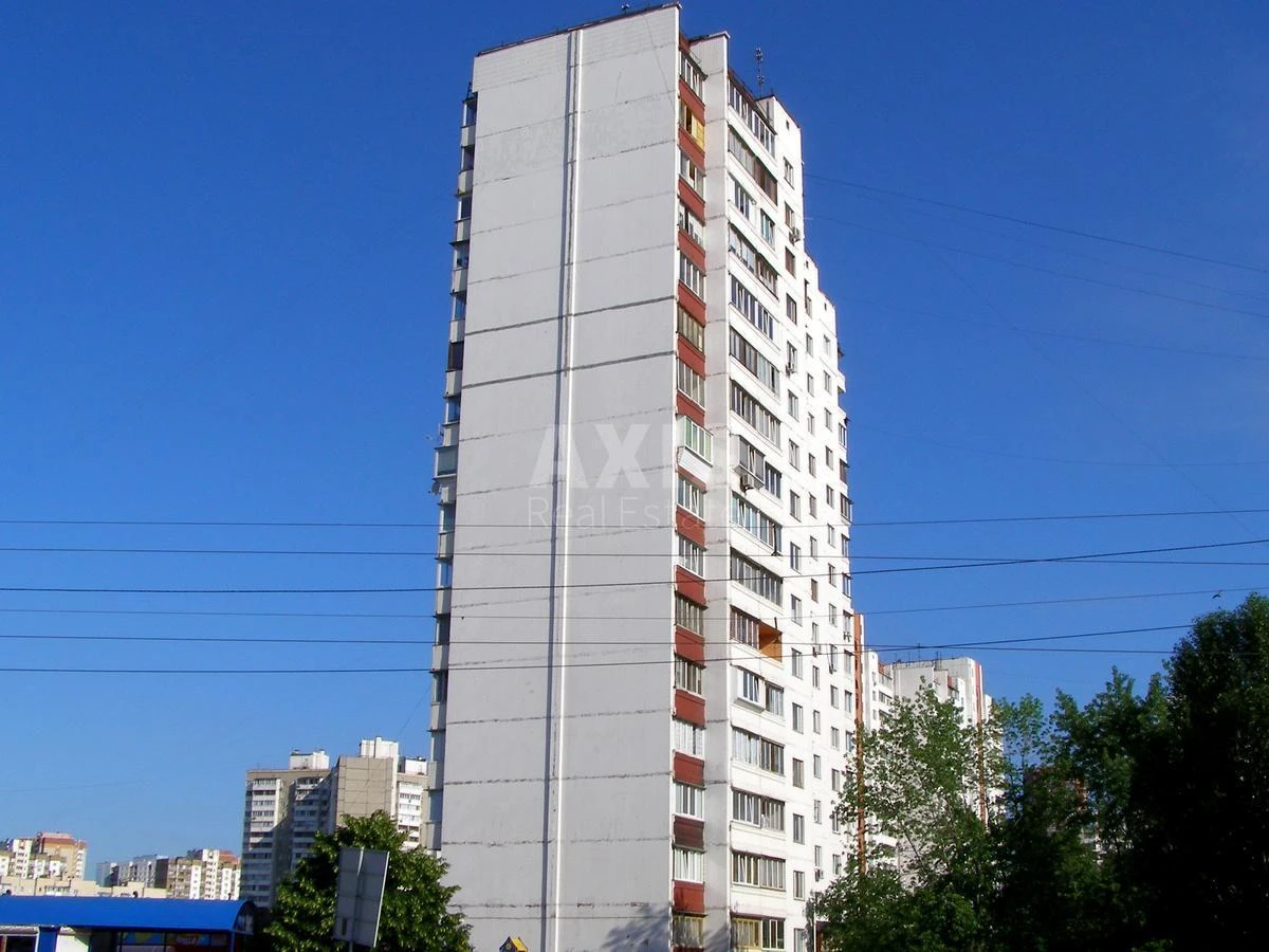 3k apartment vul. Revuc'kogo 19/17038512