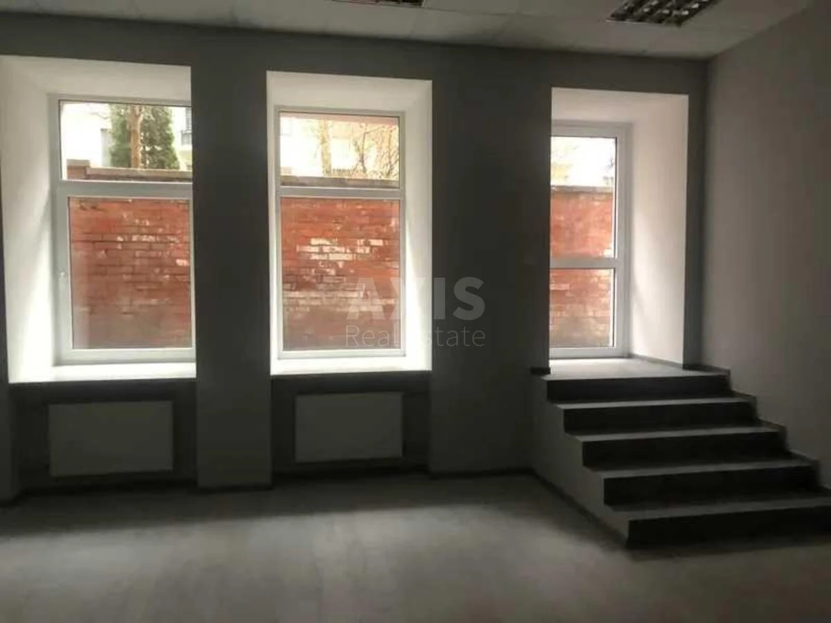 Объект сервиса ул. Городецкого Архитектора 12/2, 93м2657040