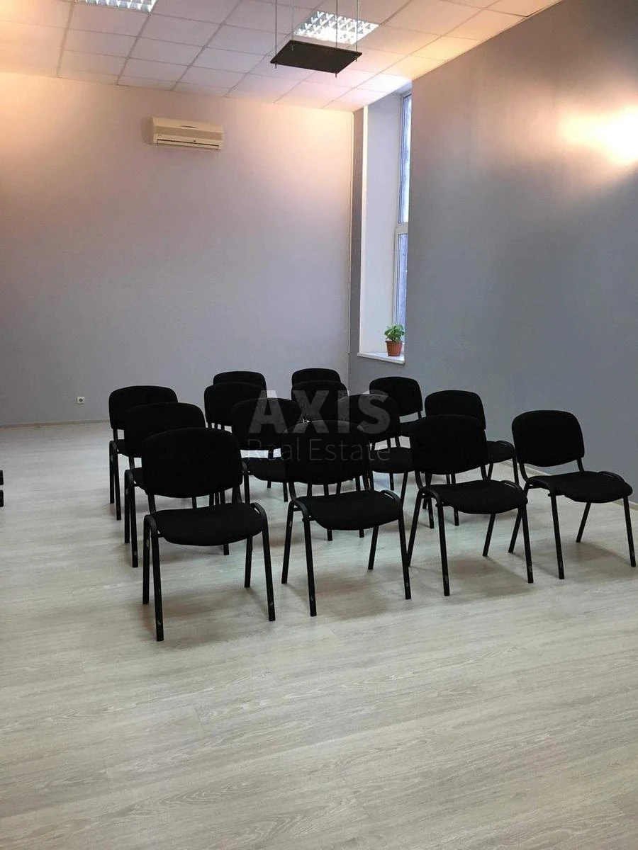 Объект сервиса пр-т Берестейский 44, 40м2449302