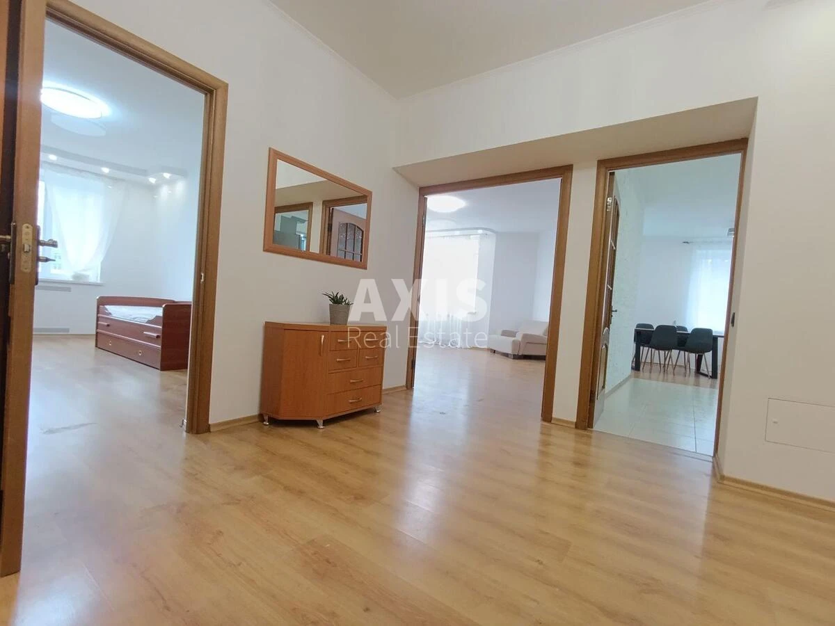 3к квартира пр-т Голосеевский 68479409