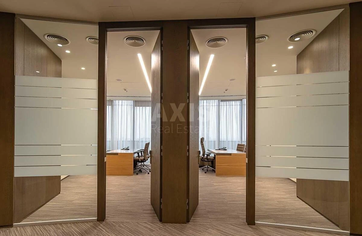 Office vul. Strutyns'kogo Sergija 13/15, 1222m2641359