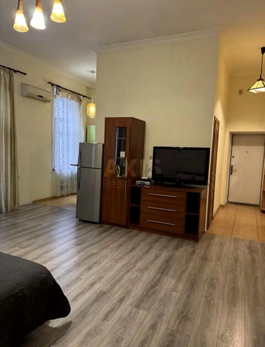 1k apartment vul. Saksagans'kogo 13/42615485