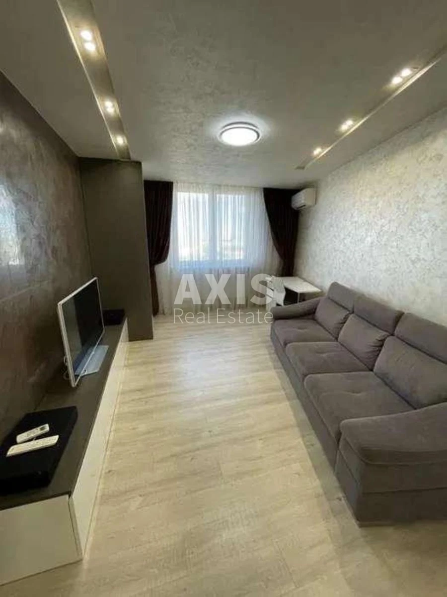 3k apartment vul. Sikors'kogo Igorja Aviakonstruktora 4280942
