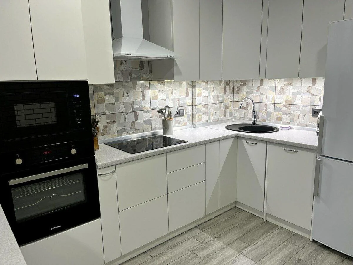 1к квартира бул. Рыльского Тадея 1