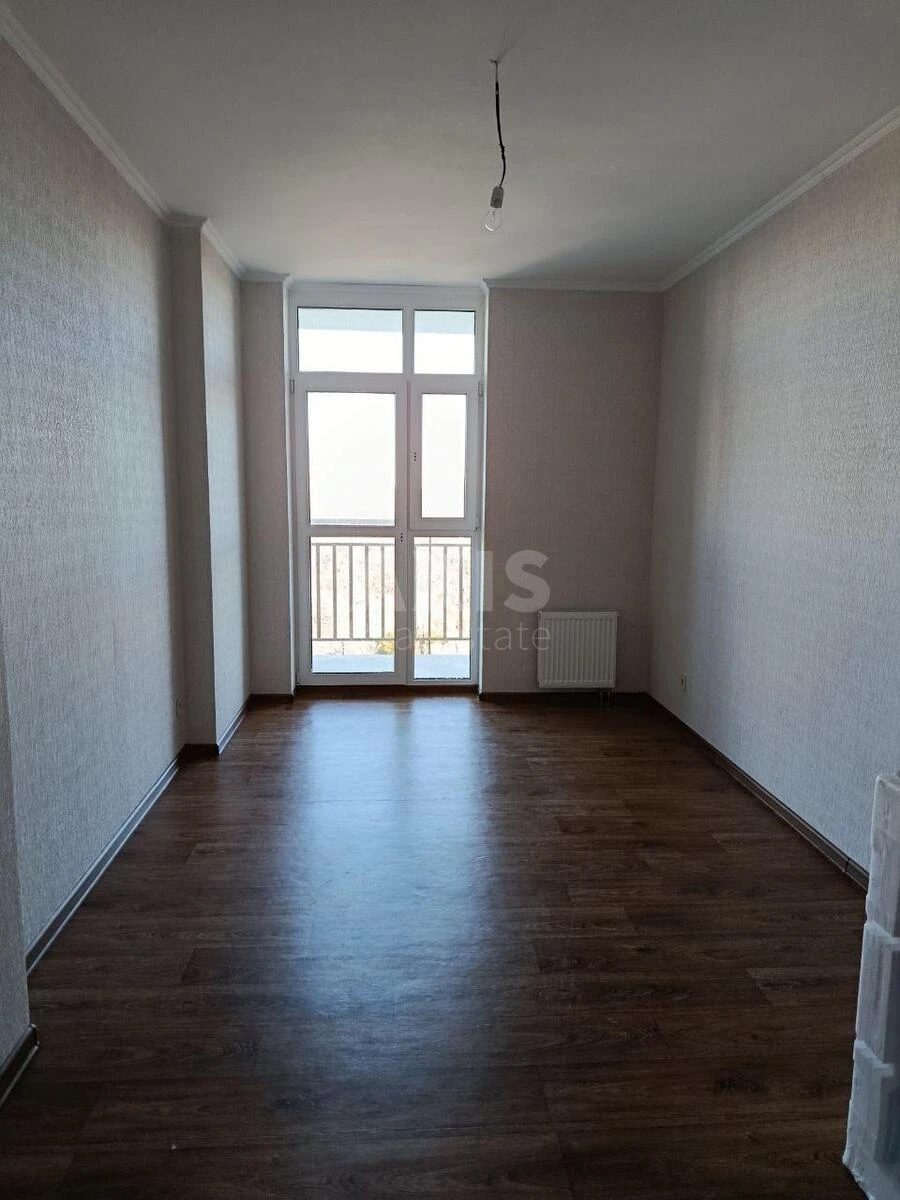 1к квартира пр-т Глушкова Академика 42681303