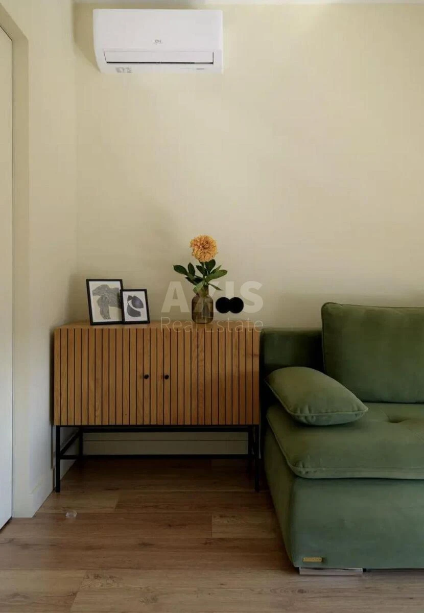 2k apartment bul. Ryl's'kogo Tadeja 16200412