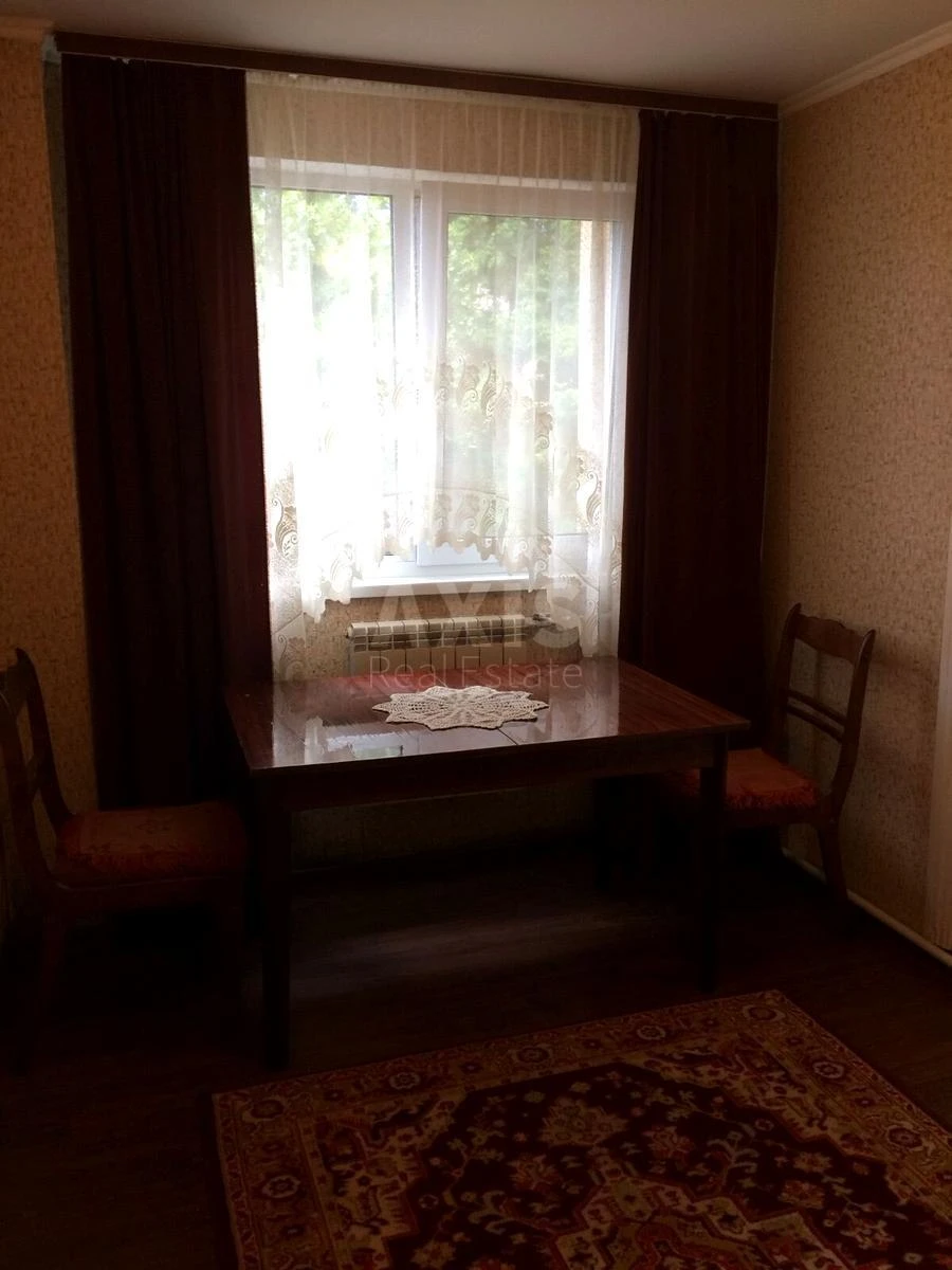 Дoм пер. Паровозный, 121м2, город Киев6555412