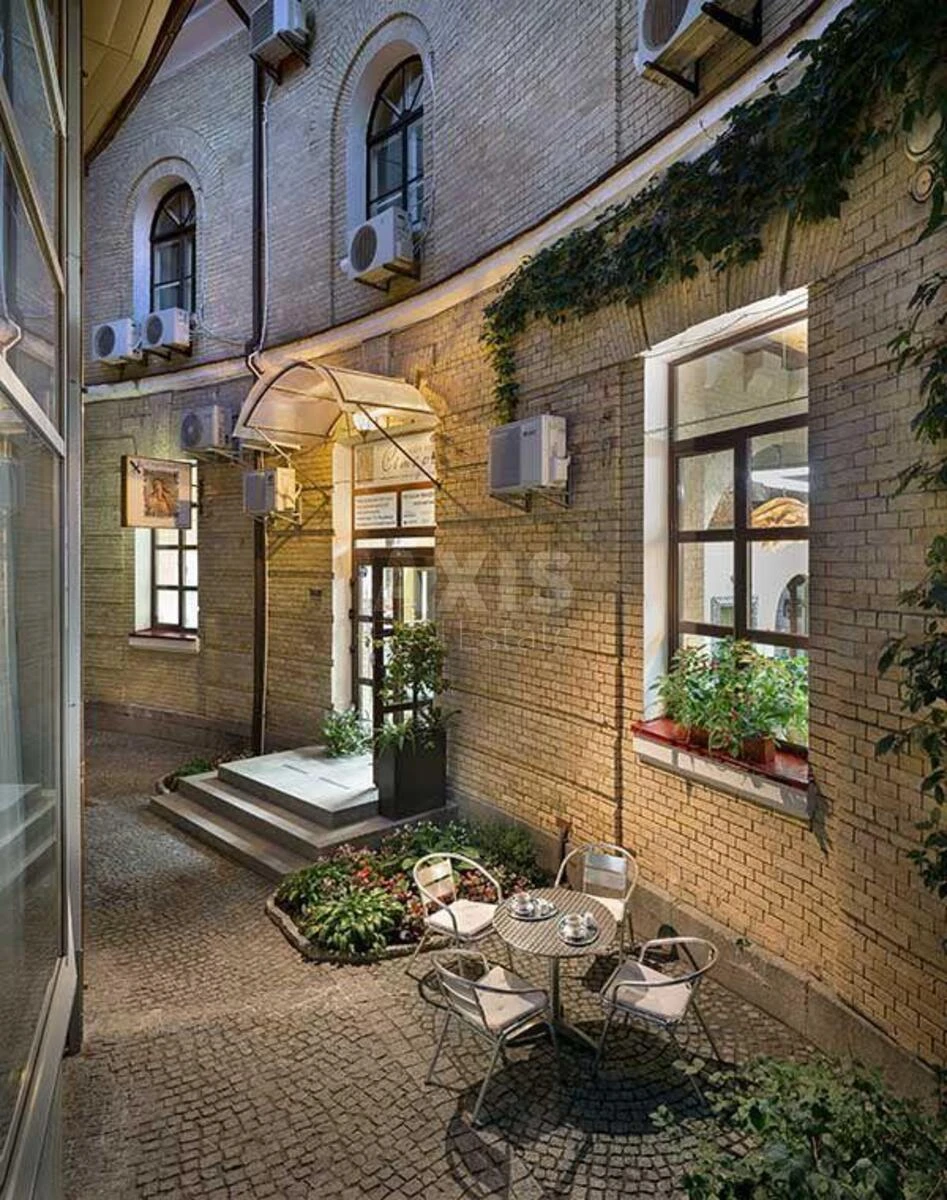 Office vul. Rybal's'ka 22, 128m26700516