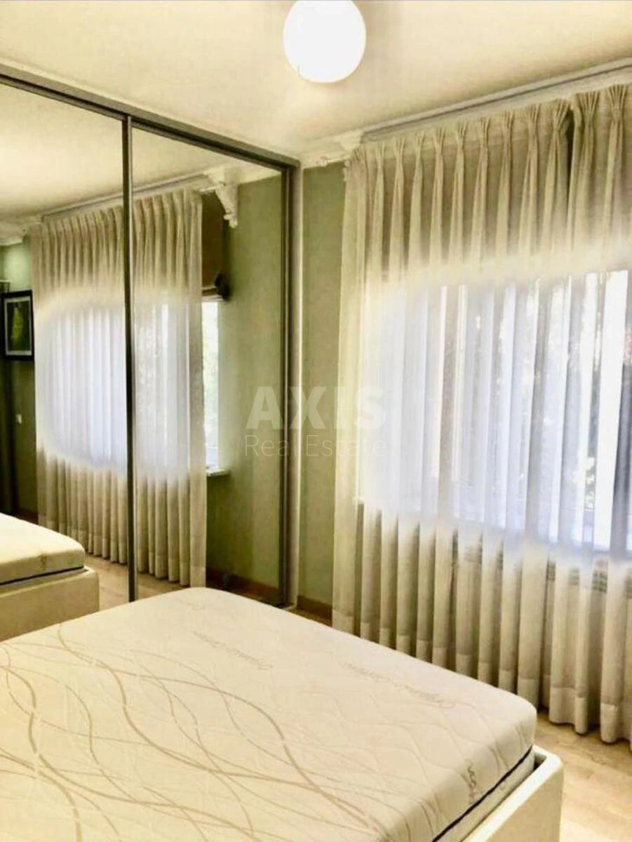 2k apartment vul. Oleksandra Konyskoho 37/41670337