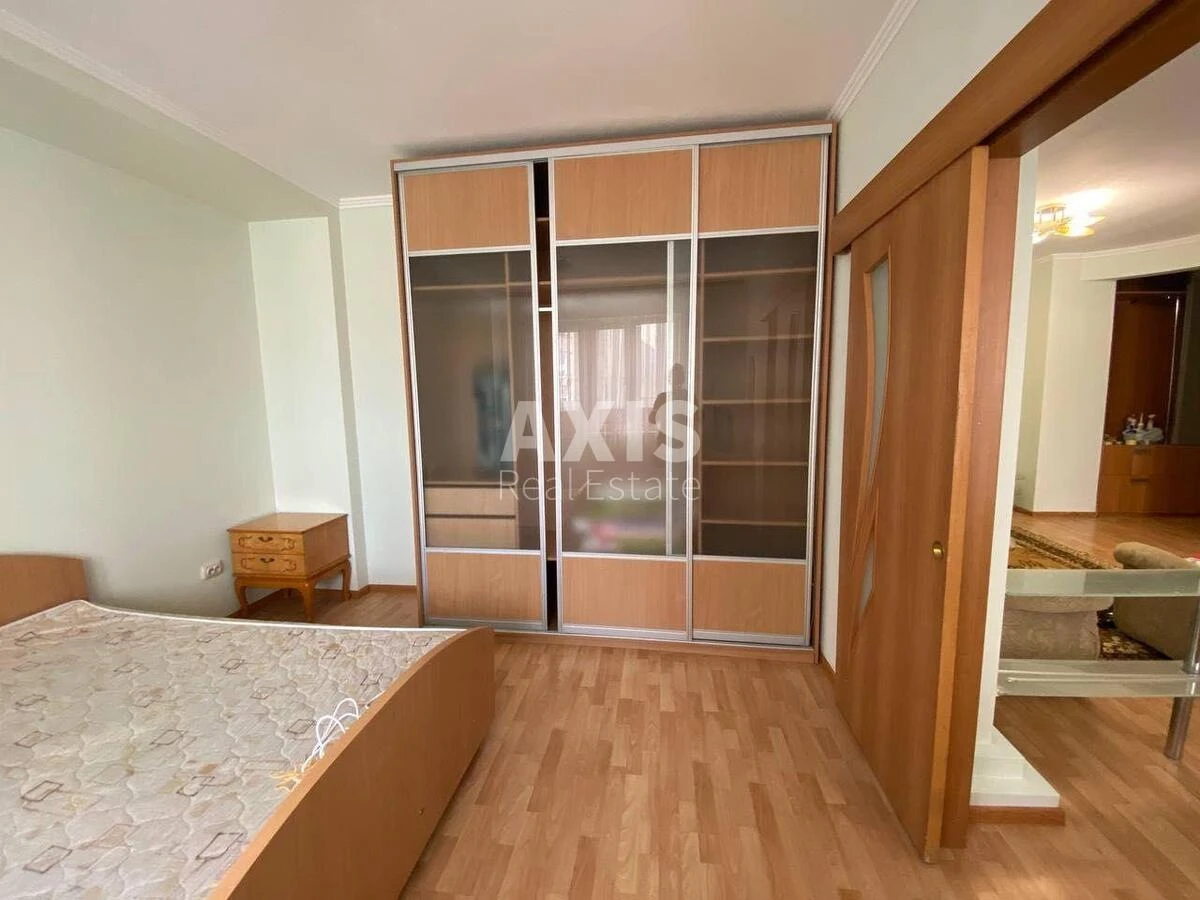1k apartment vul. Kurs'ka 13Е615805