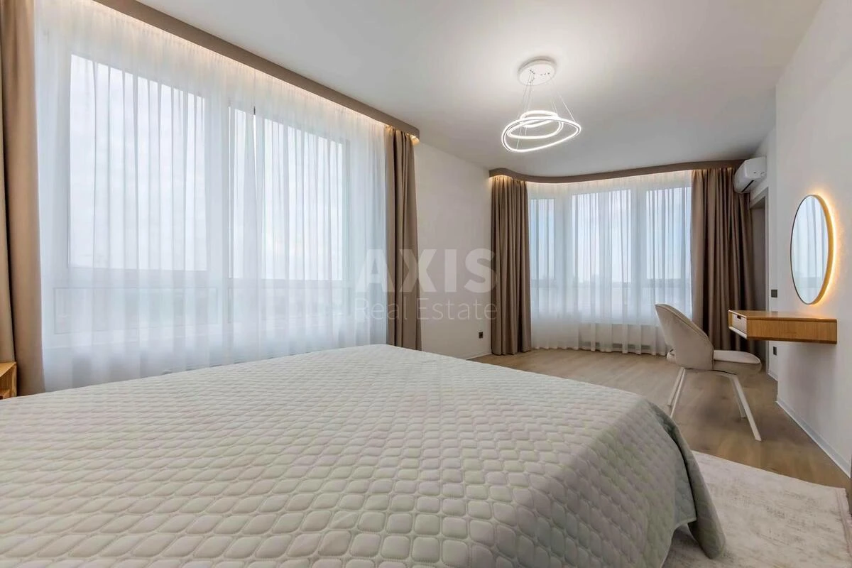 1k apartment vul. Prychal'na 10703129