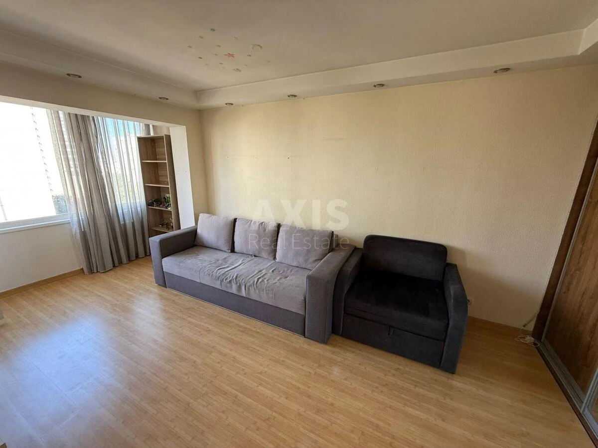 1k apartment vul. Lypkivs'kogo Vasylja Mytropolyta 27/5641990