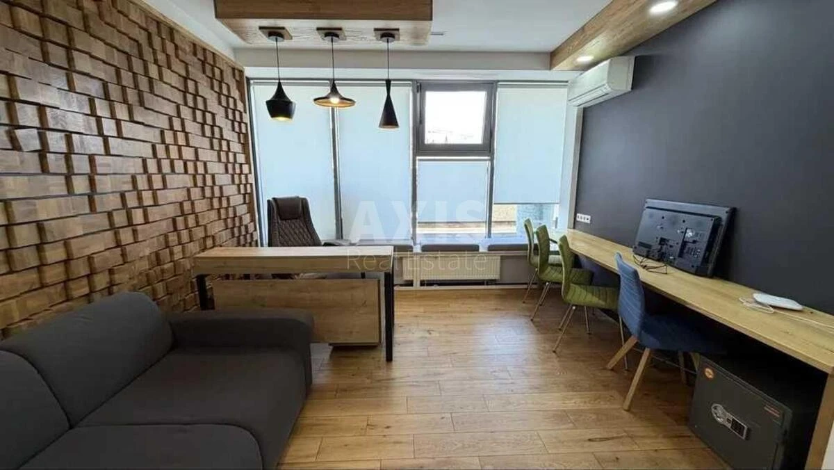Office bul. Shevchenka Tarasa 35, 350m2719393