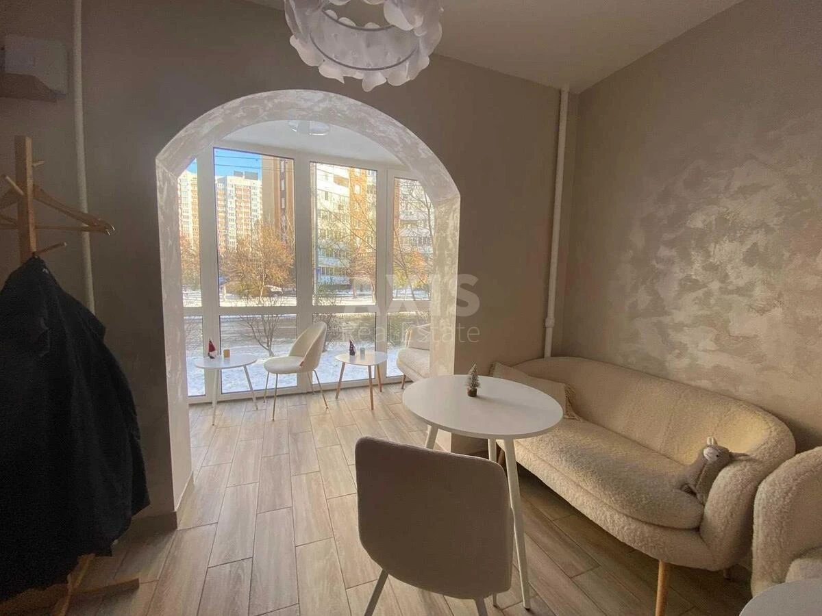 Объект торговли ул. Урловская 5, 62м2571124