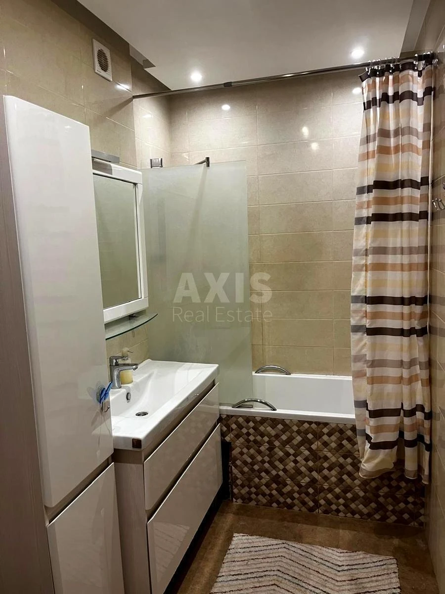 3k apartment vul. Mel'nykova 51Б6771611