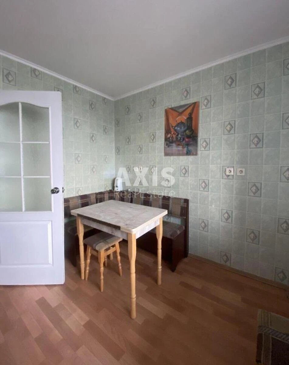 3к квартира пр-т Червоной Калины 70691880