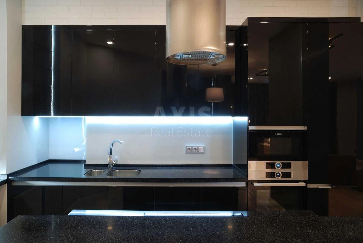 3k apartment vul. Strutyns'kogo Sergija 2612372