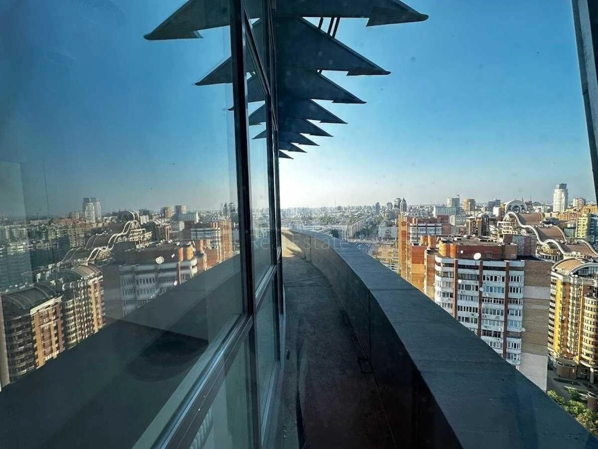 Office bul. Lesi Ukrai'nky 2, 700m2667018