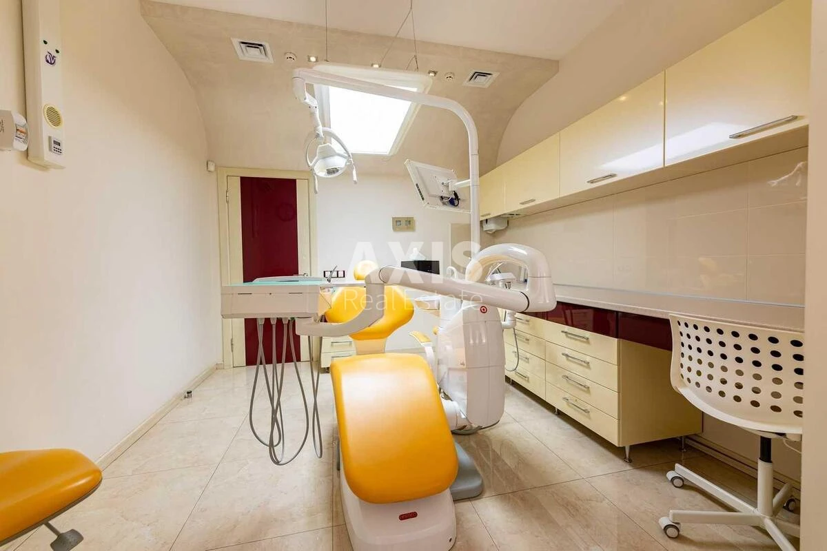 Trade object pr-t Geroi'v Stalingrada 6, корп. 2, 160m2528951