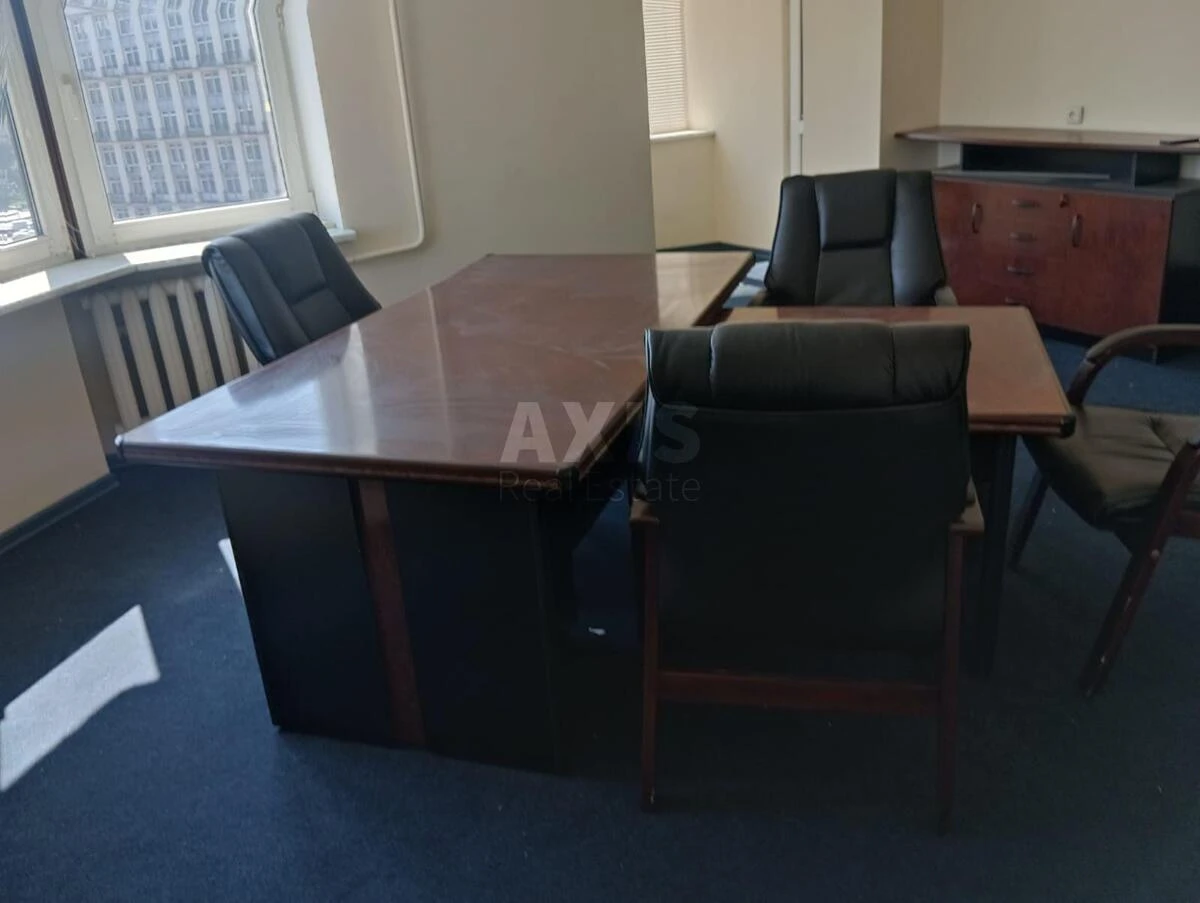 Office vul. Hreshhatyk 4, 120m26995810