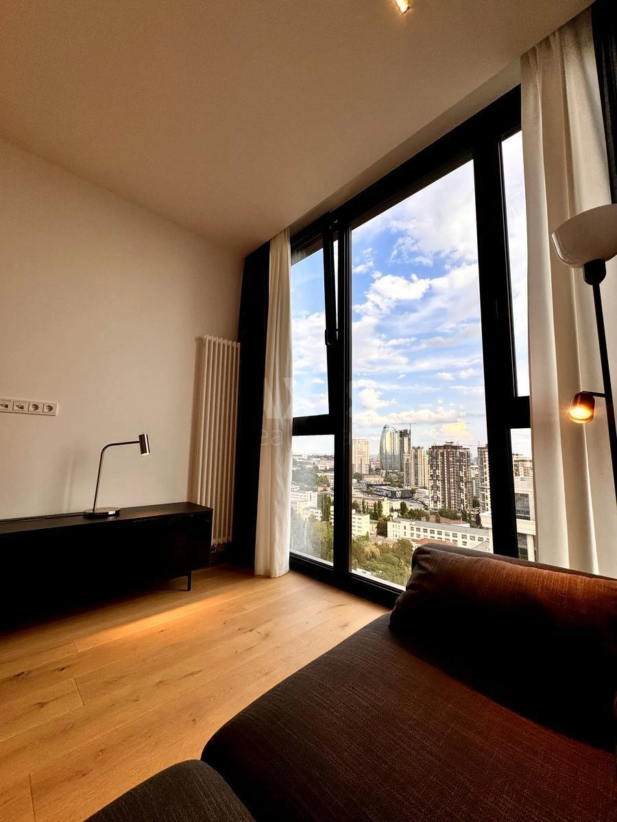 2k apartment vul. Vasylya Tyutyunnyka 28А6529612