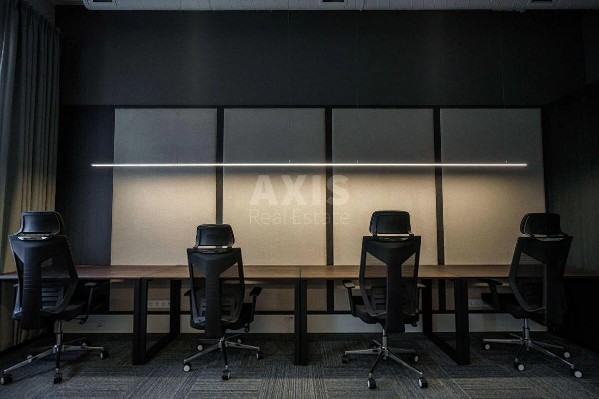 Office vul. Hmel'nyc'kogo Bogdana 51А, 570m2631179