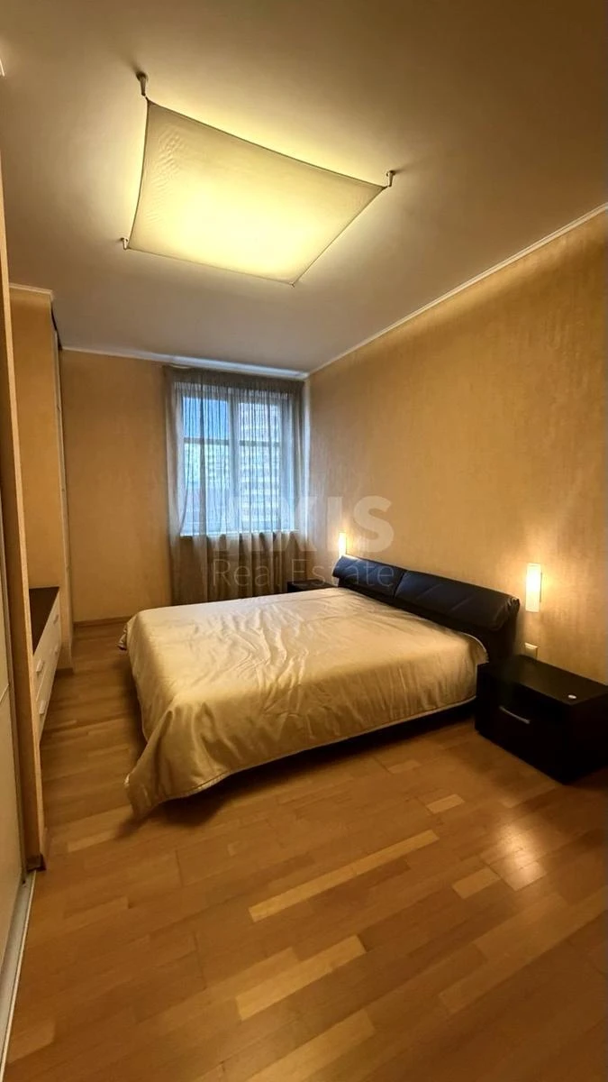 1k apartment vul. Jevgena Konoval'cja 32Б7014910