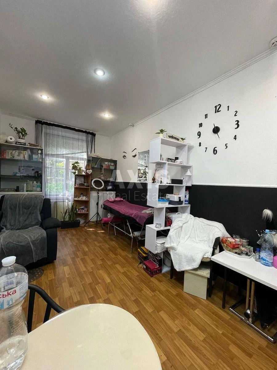 1k apartment vul. Sokal's'ka 1510510