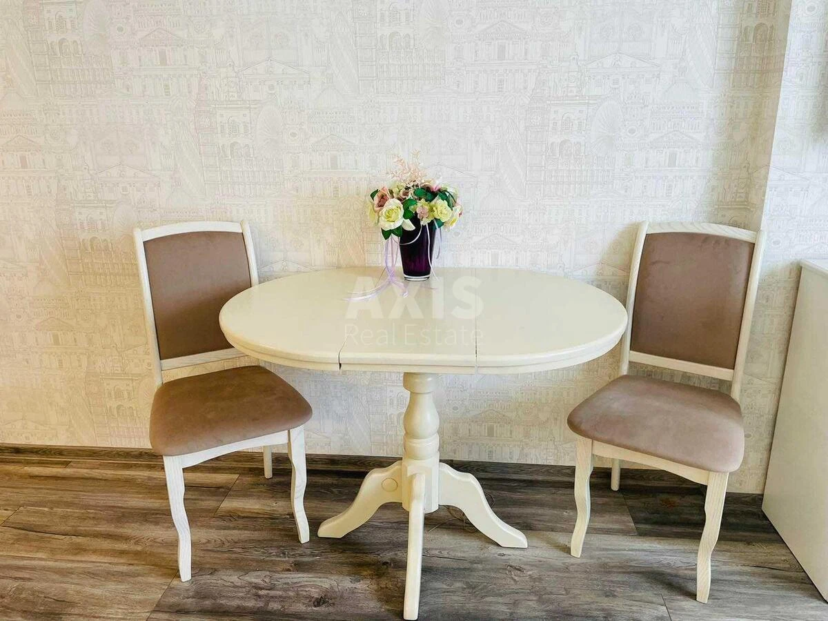 1k apartment vul. Kondratjuka Jurija 1604973