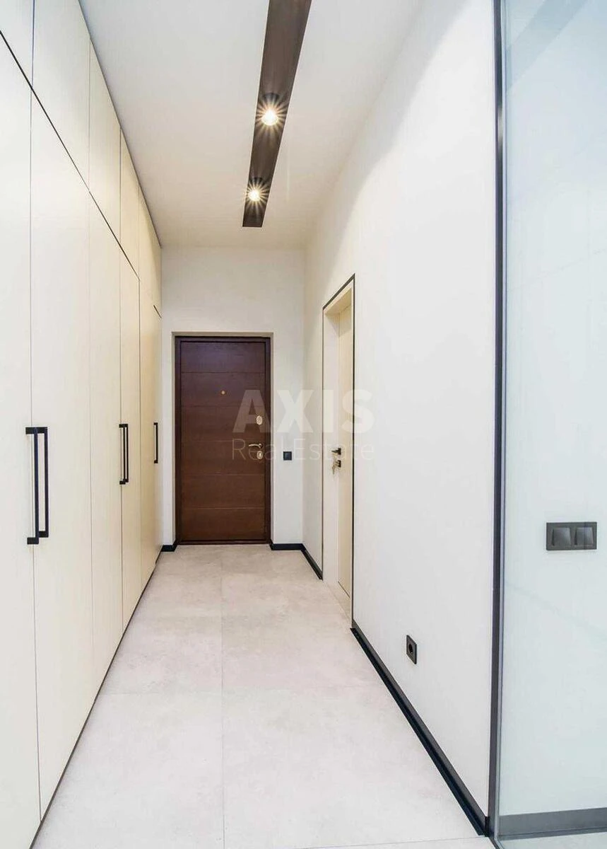 Office vul. Kudri Ivana 26, 140m2673196