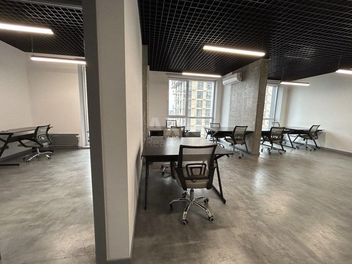 Office vul. Bul'varno-Kudrjavs'ka 15, 80m2673301