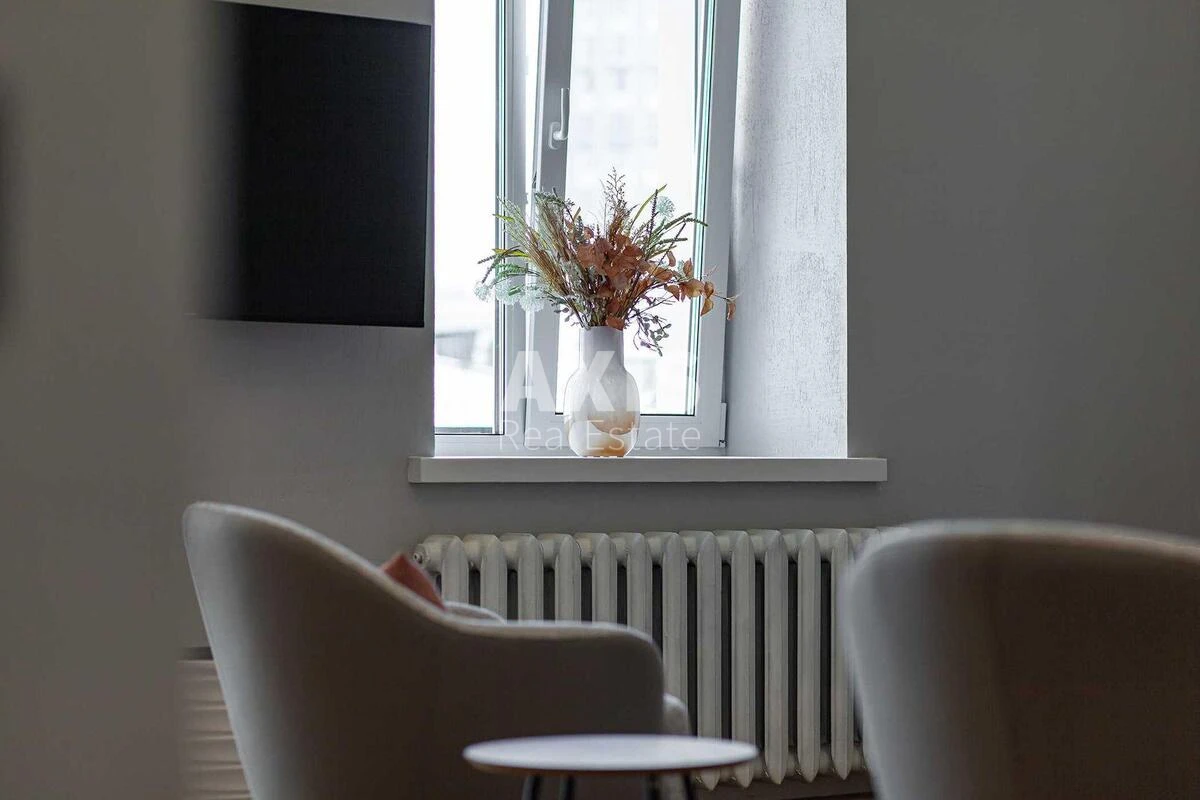 4k apartment vul. Volodymyrs'ka 81А619363