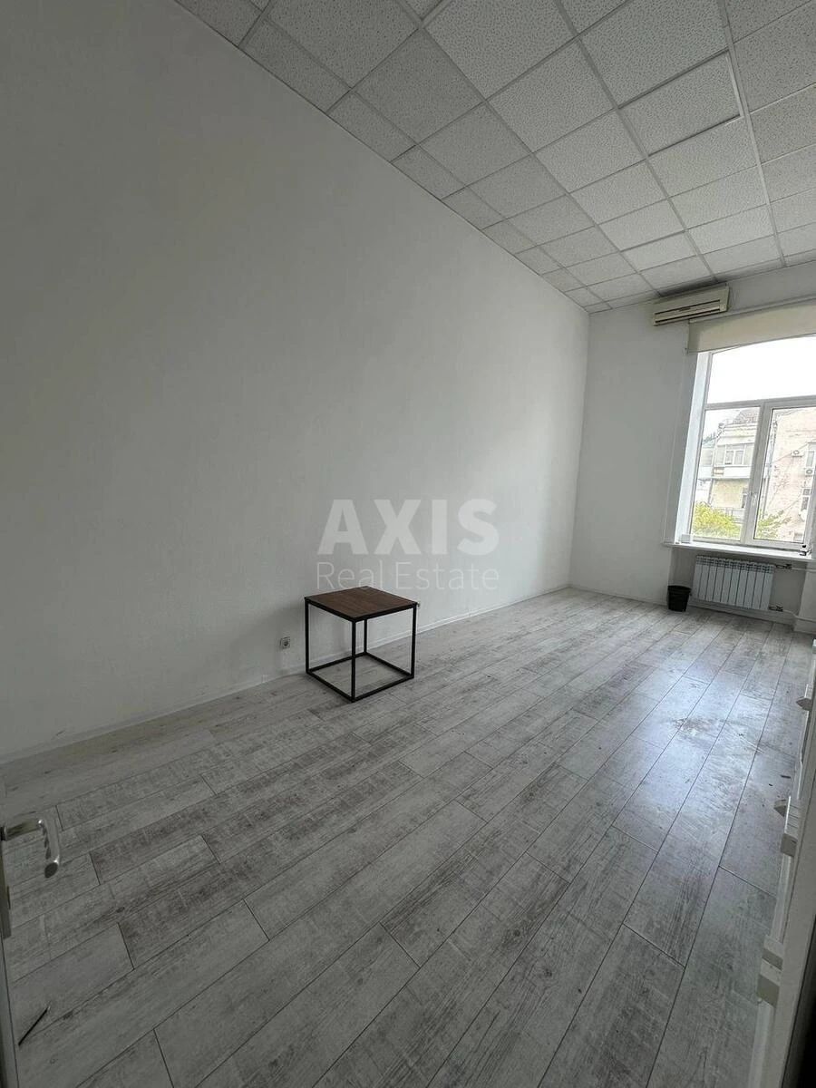 Office vul. Velyka Vasyl'kivs'ka 65, 39m2710251