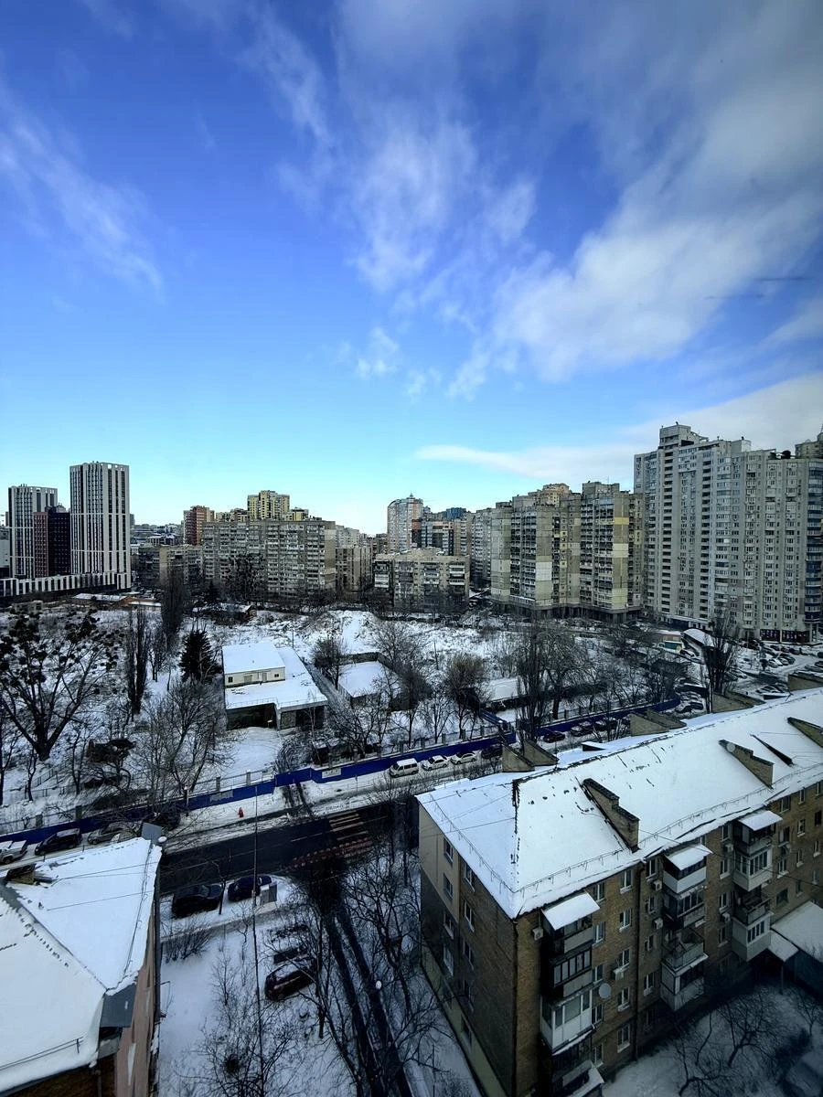 2k apartment vul. Rostyslavska 5А676351