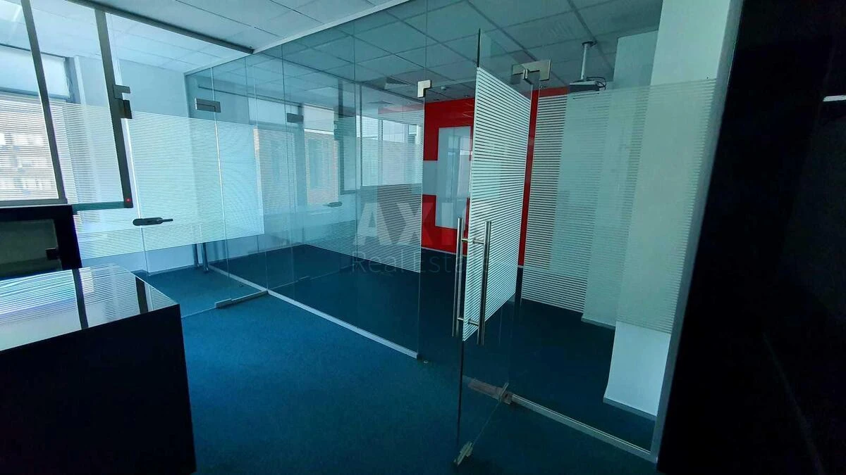 Office vul. Degtjarivs'ka 27Т, 700m2707423