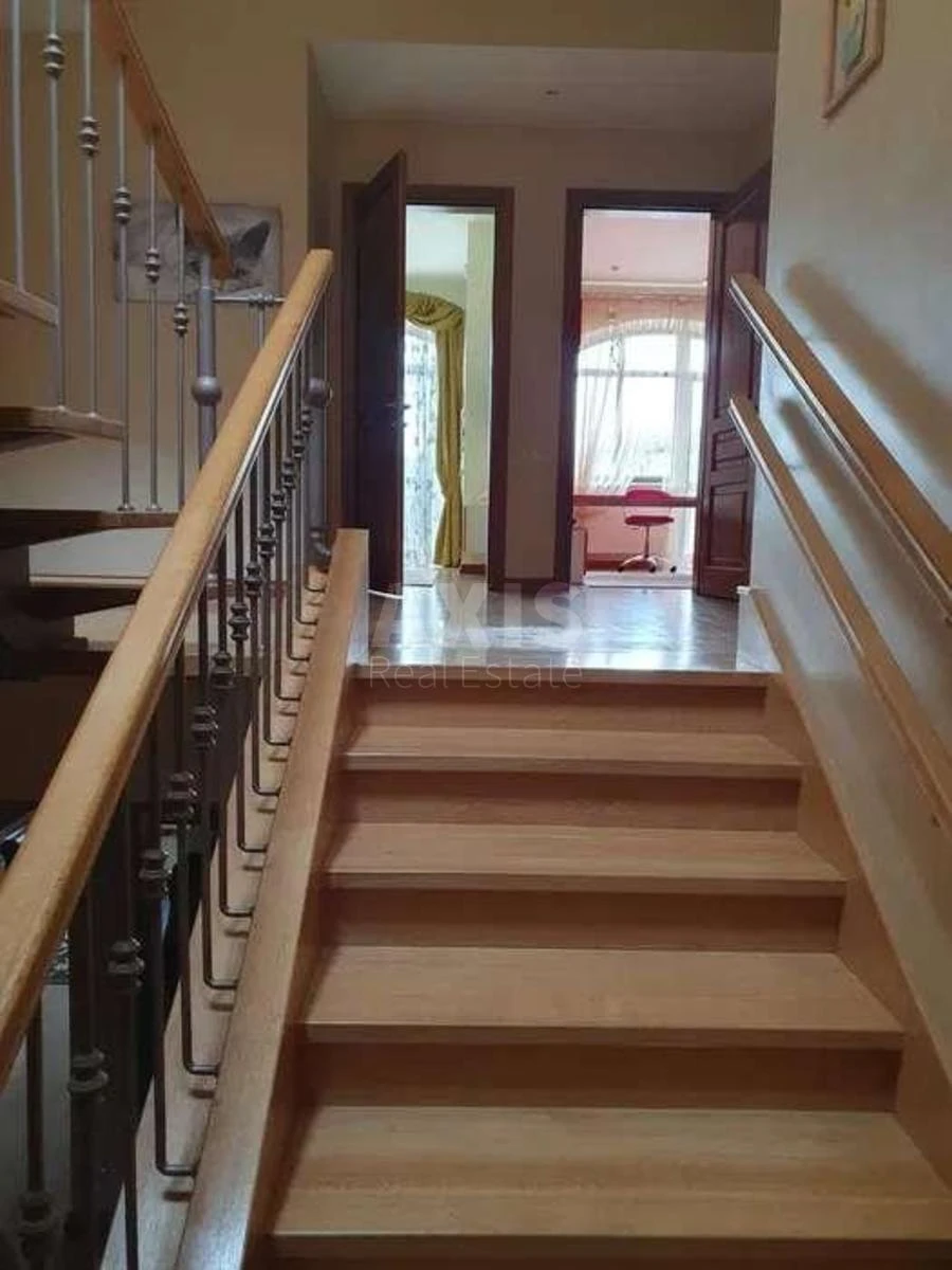 Дoм ул. Ранетная, 360м2, город Киев2305512