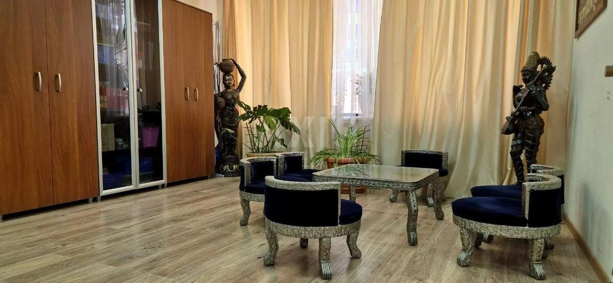 Офис бул. Леси Украинки 7Б, 200м26665911