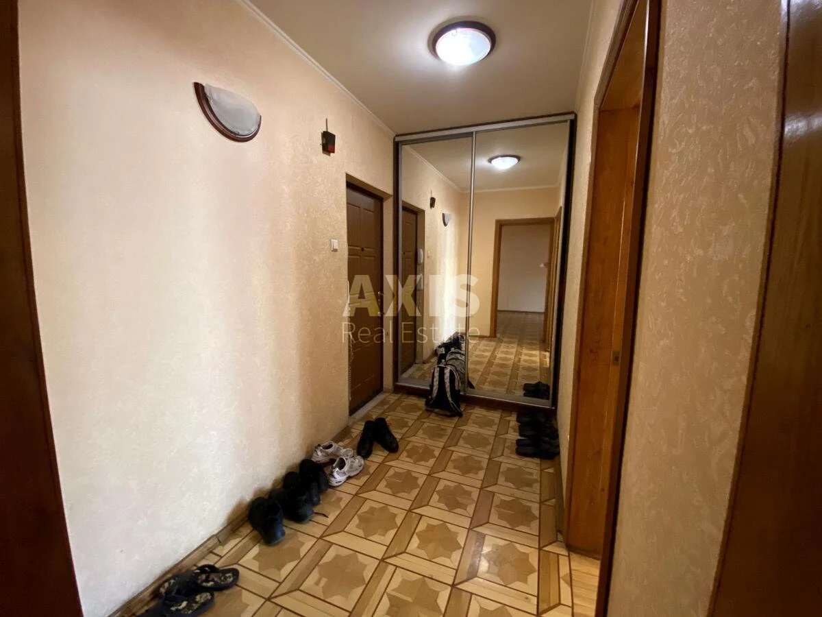 5k apartment vul. Александры Эстер 10/87665328