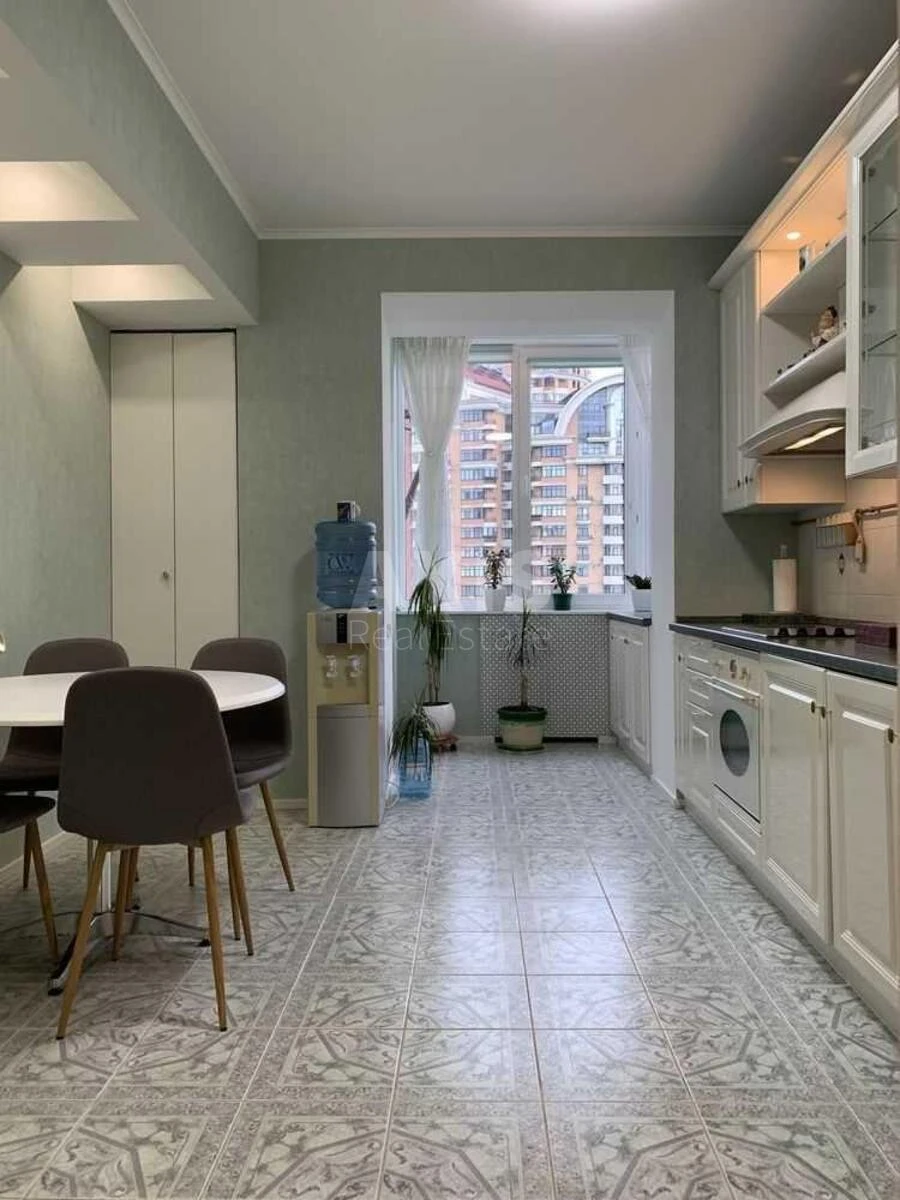 3k apartment vul. Staronavodnyc'ka 8711030