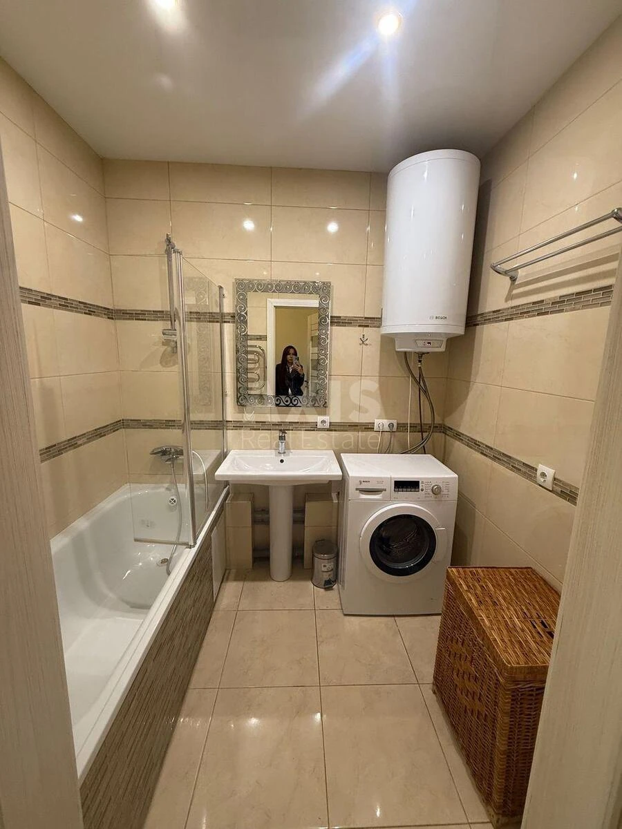 2k apartment pr-t Nauky 606819910
