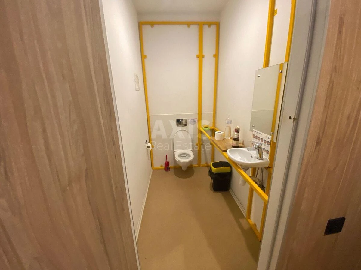 Office vul. Glybochyc'ka 32А, 571m27122015