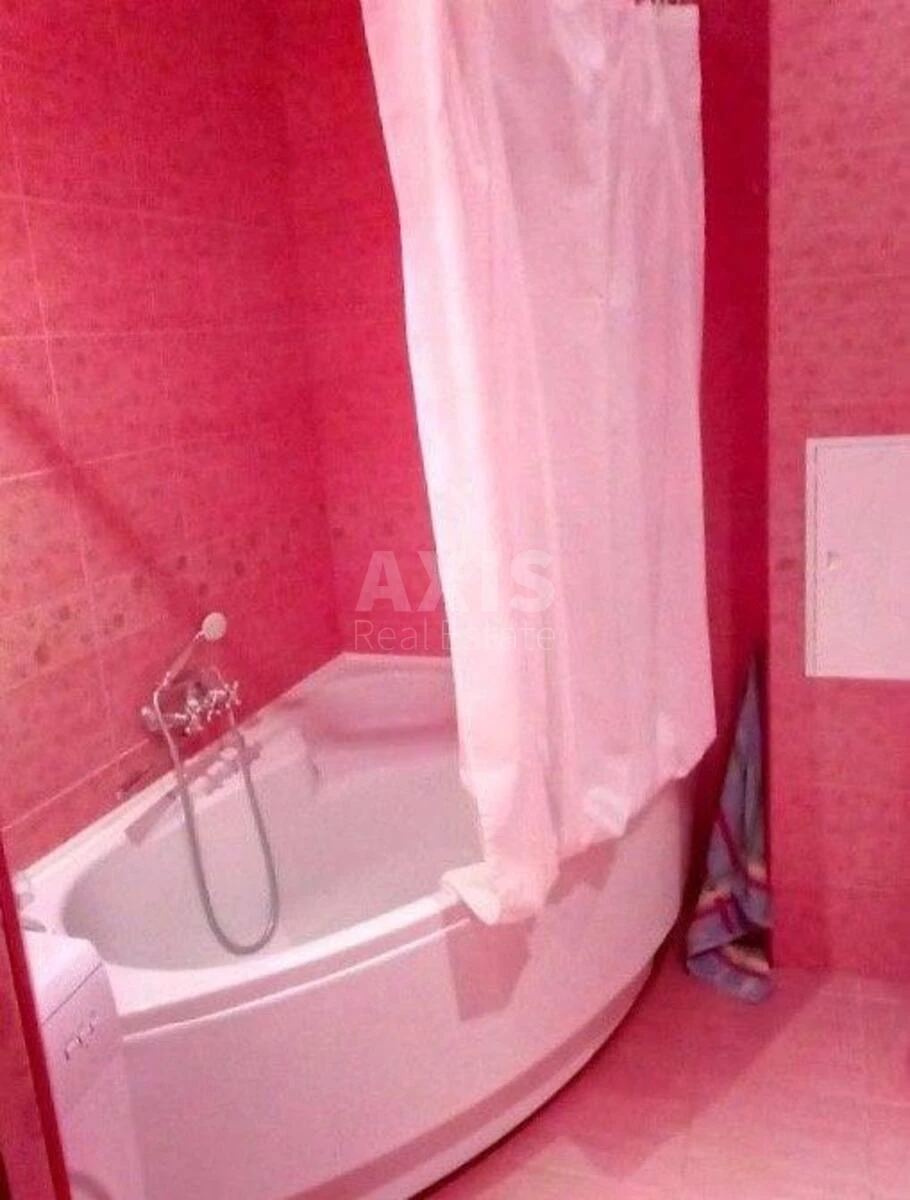 2k apartment vul. Urlivs'ka 11/44682477