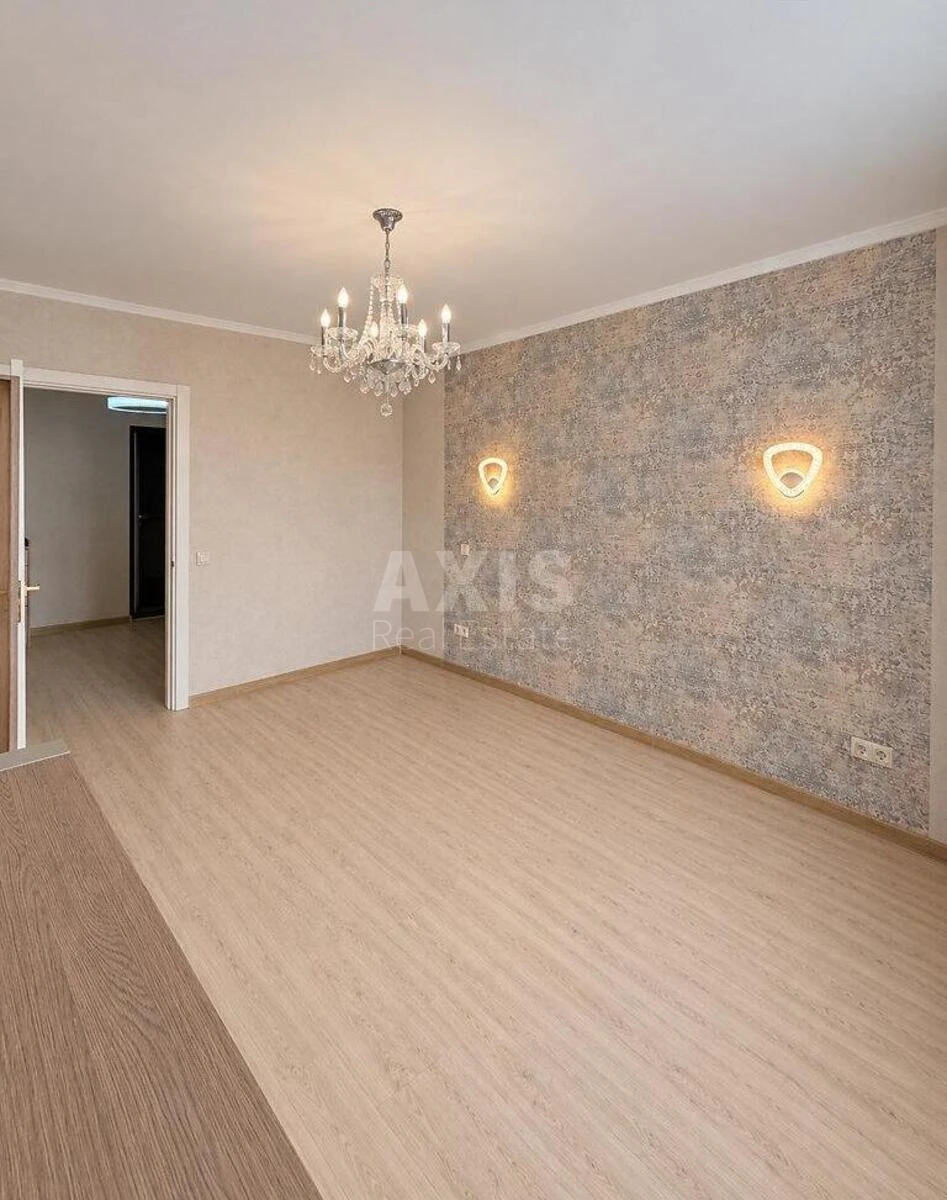 2k apartment vul. Vyshnjakivs'ka 13Б718134