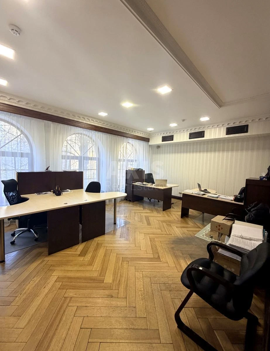 Офис ул. Жилянская 72, 130м2668874