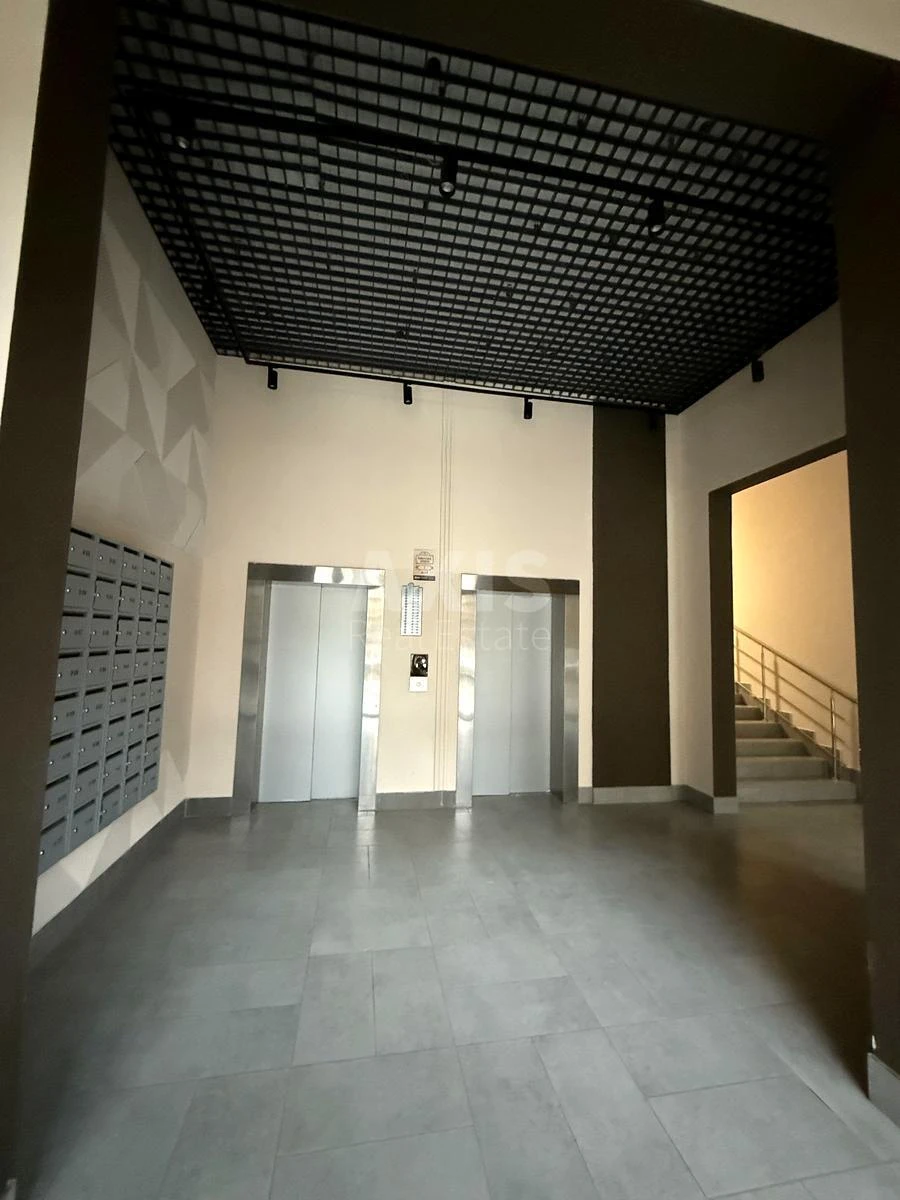 2k apartment vul. Metrologichna 109631591