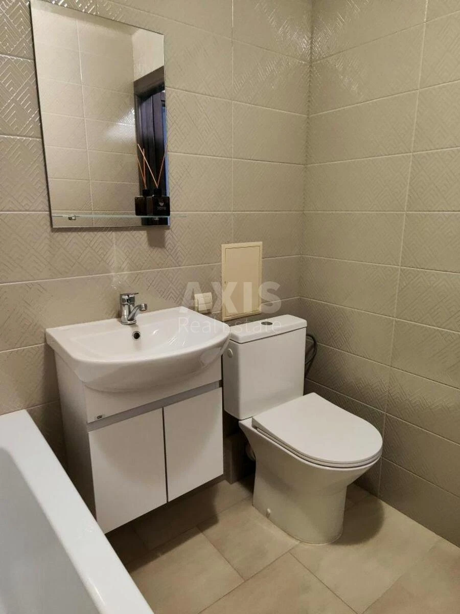 1k apartment vul. Degtjarivs'ka 28632868