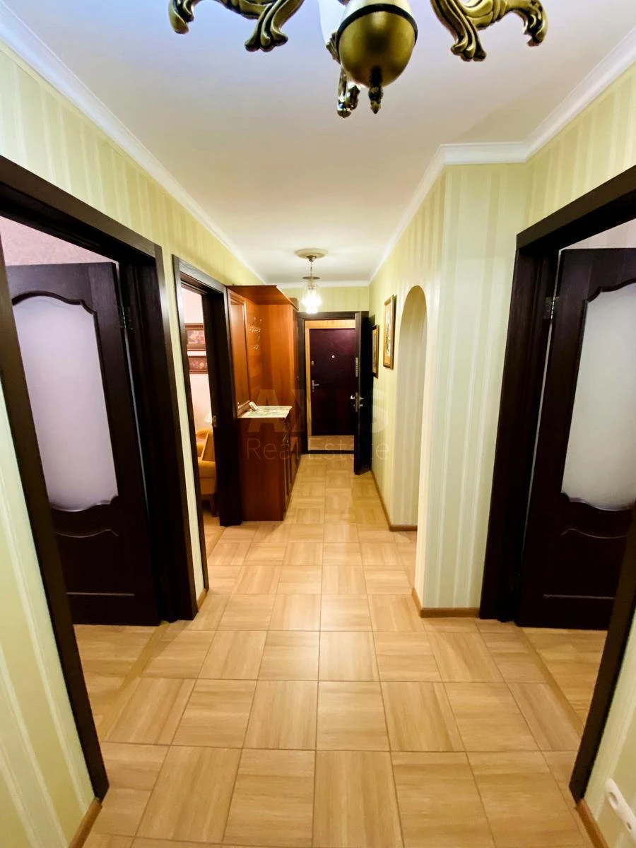 3к квартира пр-т Тычины Павла 20А6389212