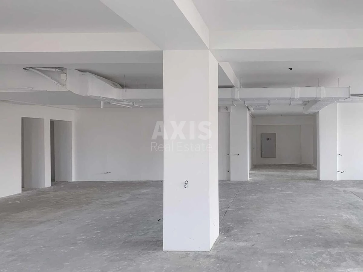 Office vul. Saksagans'kogo 53/80, 267m26567314